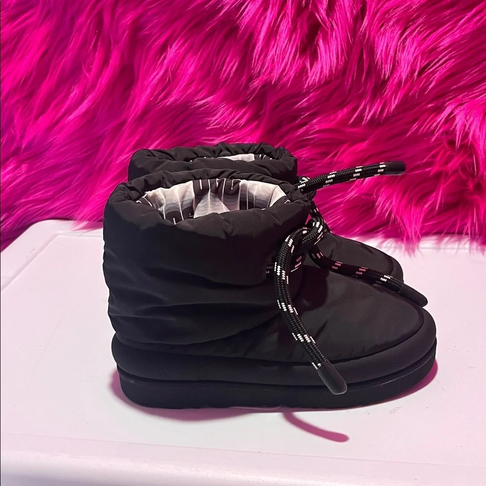 UGG stay warm